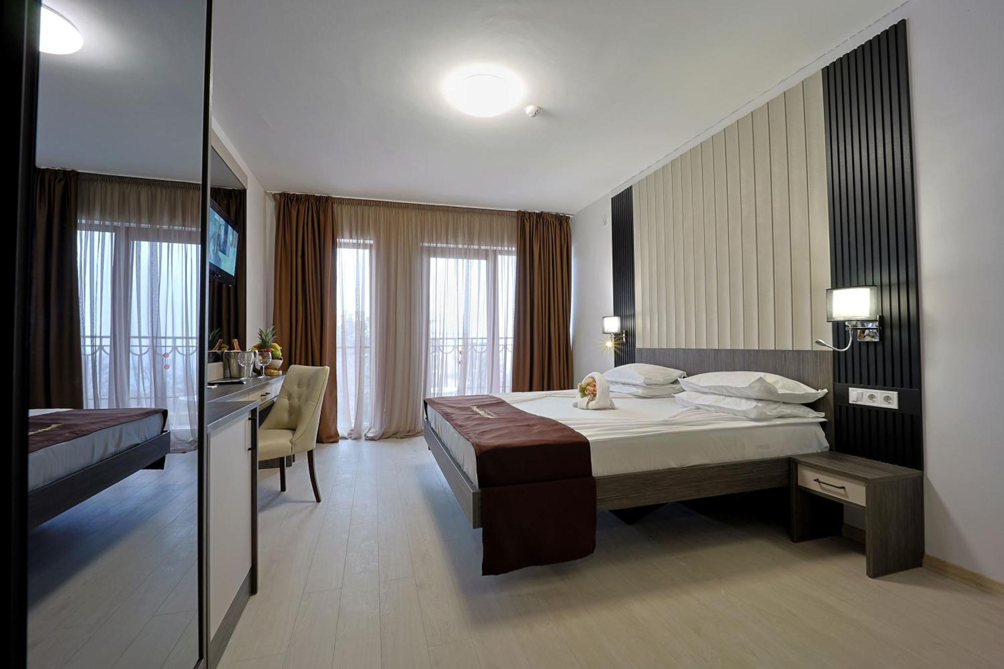 Double or Twin Room Balcony Aquapark Access,1002593379:JPEG