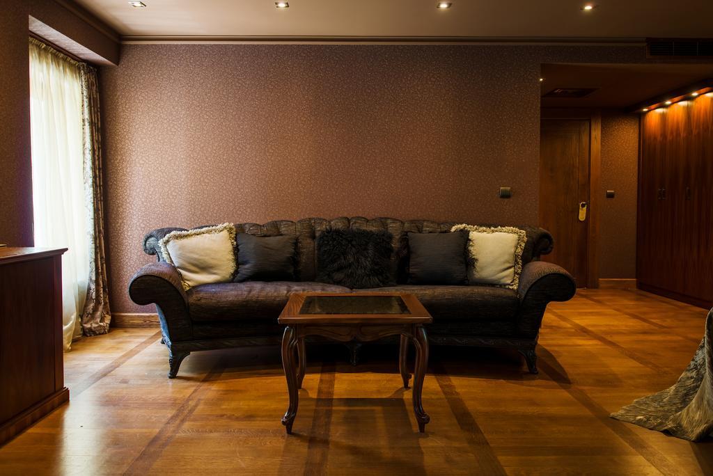 Superior Queen Room