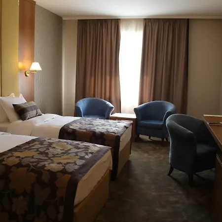Hotel Golden Tulip Varna-3